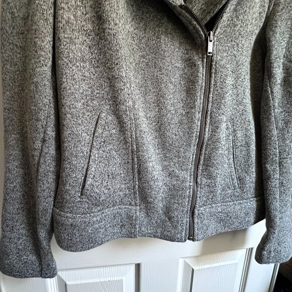 Women's Large Old Navy Gray Knit Asymmetric Zip Moto Sweater Jacket NWOT - Picture 4 of 7